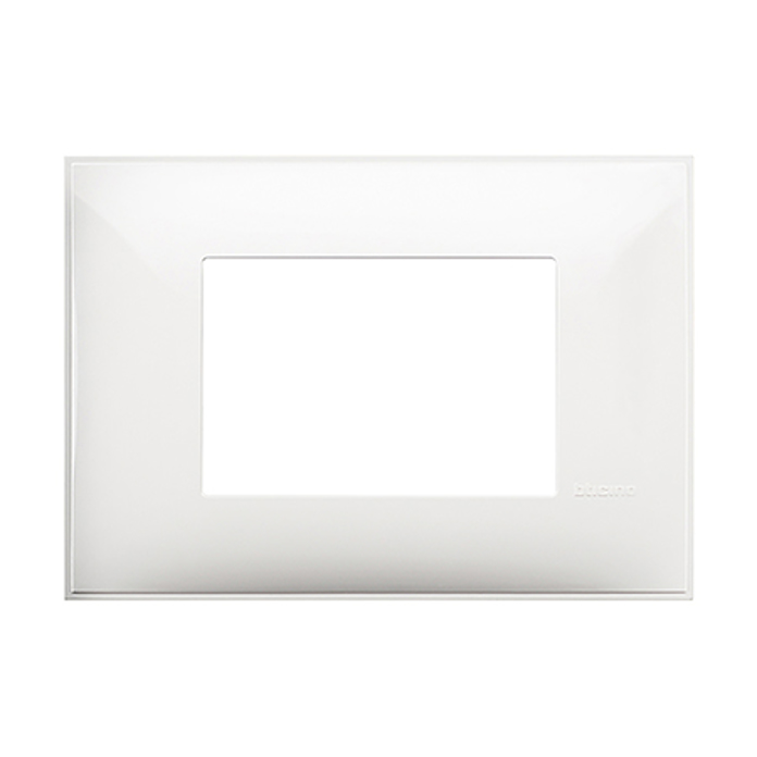 Slika Bticino Classia okvir 3M za doznu 503E/BP503N bela sjaj R4803RW